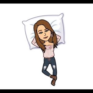 Meet your Posher, Cecilia